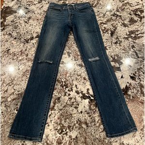 Levis 312 jeans